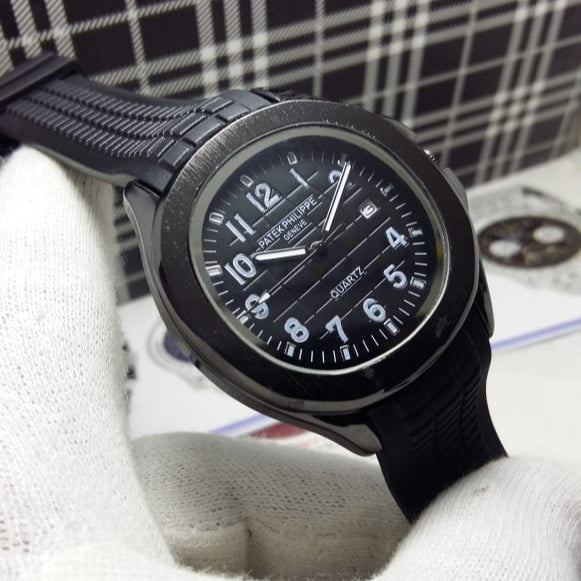 PATEK PHILIPPE AQUANAUT